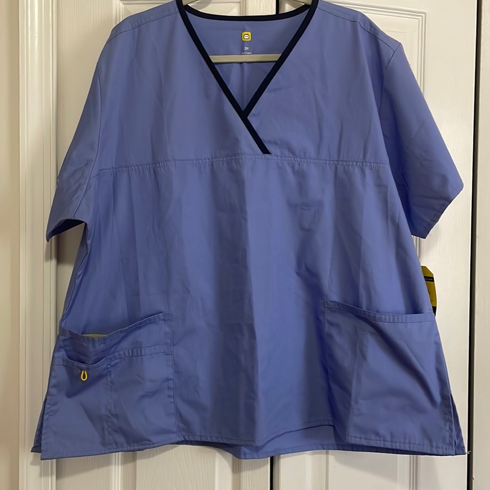 WonderWink Set of Wrap Scrubs Top and Cargo Pants.